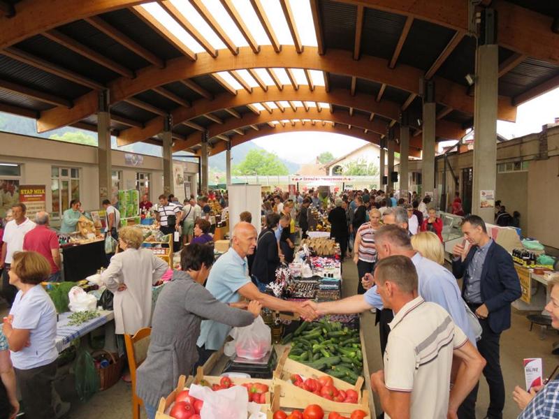 IMG_1251 Sajam „Dani maline i meda“ Žepče 2019.
