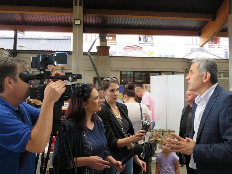 IMG_1269 Sajam „Dani maline i meda“ Žepče 2019.